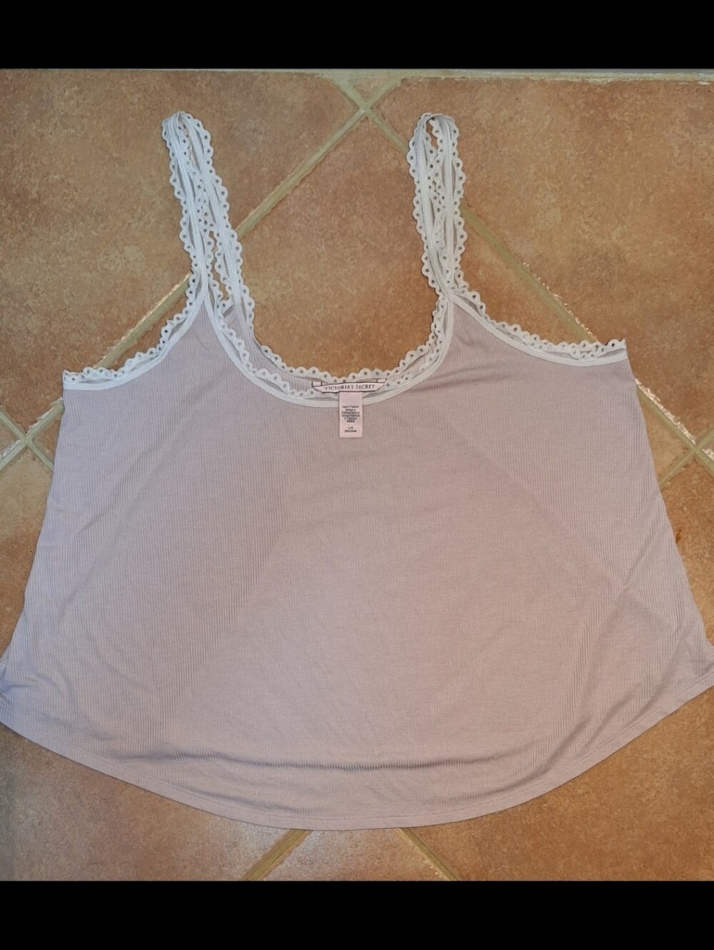 Victoria Secret Lace Trimmed  Camisole Top.  Size Large